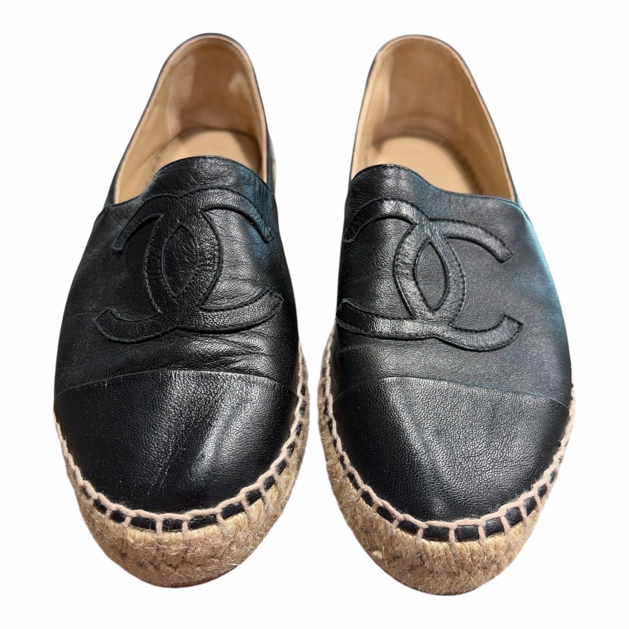 Chanel Black Shoe Size 8 Flats – The Curated Closet - Boca Raton