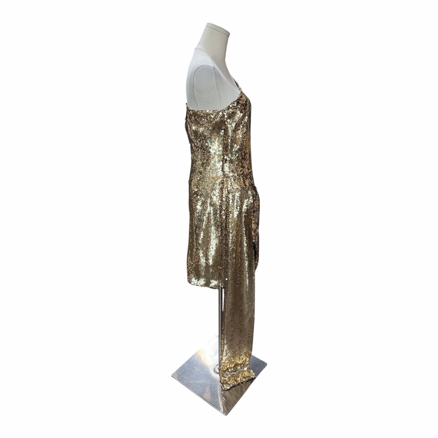 nadine merabi celina gold dress NADINE MERABI on Instagram: Golden hour // The CELINA Gold dress @katekijo Worldwide shipping at nadinemerabi.com #NADINEMERABI #golddress